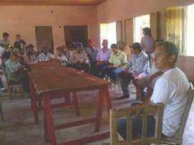 Tomaron la Municipalidad de Morillo en reclamo por m�s de 200 despidos