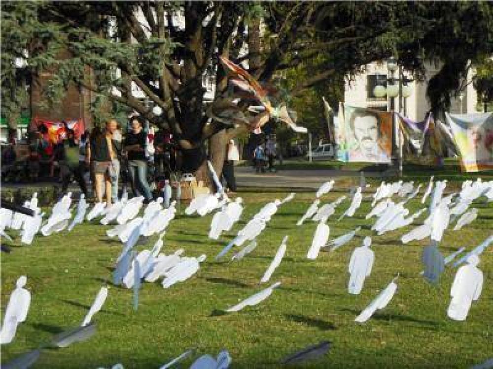 Jun�n record� a sus desaparecidos