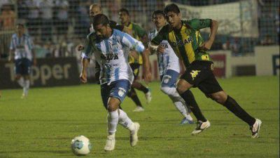 M�ndez no baja los brazos y a�n apuesta por el ascenso