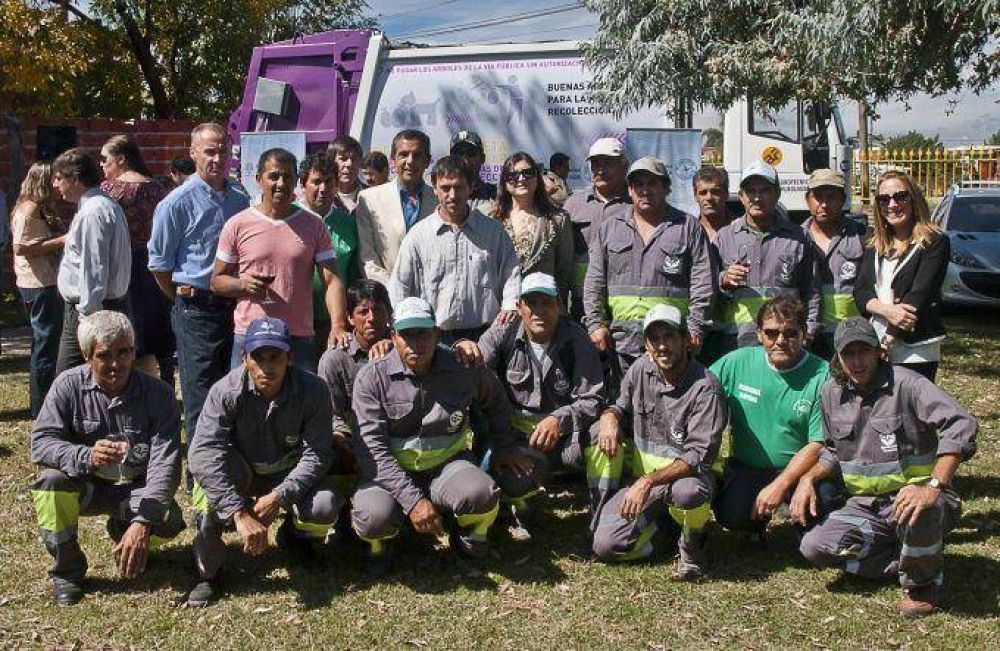 La empresa Agrot�cnica Fueguina ya opera oficialmente el servicio de recolecci�n y barrido