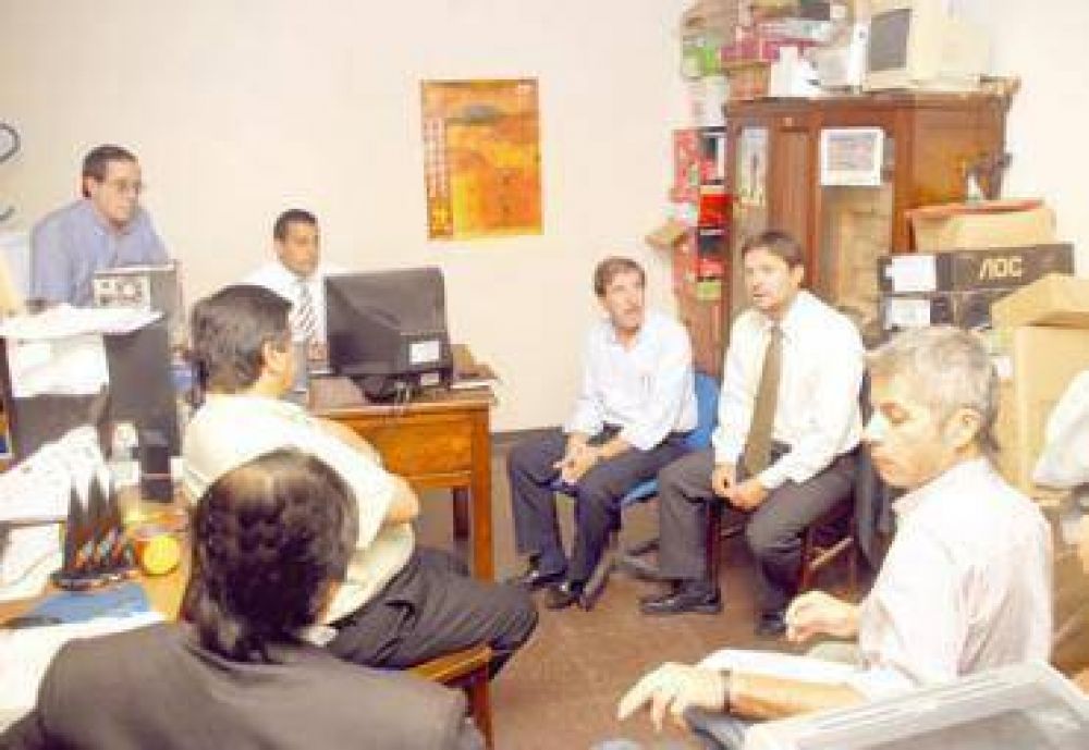 Nueva propuesta del Ejecutivo a los municipales