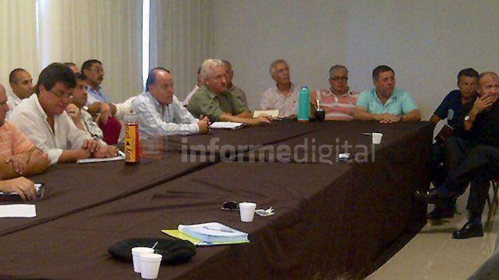 De �ngeli mostr� en una foto con qui�n juega 