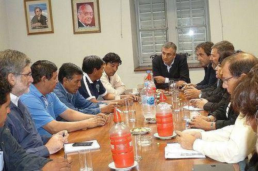 La Esperanza: diputados de la UCR apoyan pedido de trabajadores al juez de la quiebra