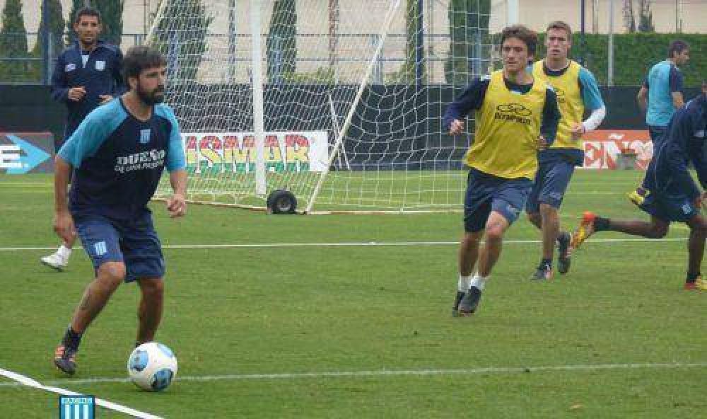 Racing puso la primera a una nueva semana de trabajos