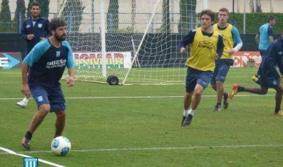 Racing puso la primera a una nueva semana de trabajos