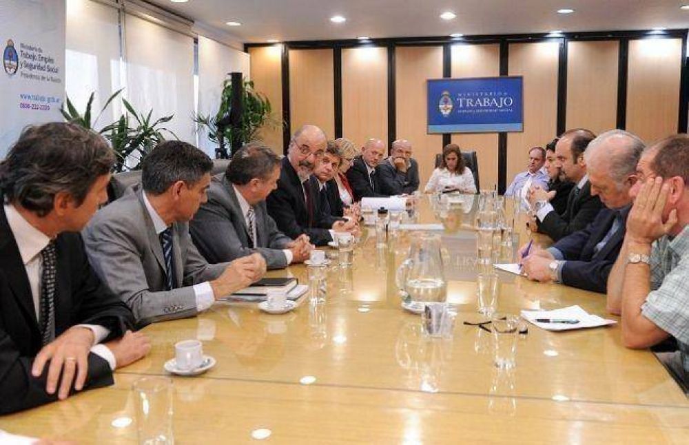 �Tenemos ahora la expectativa de las respuestas que se puedan generar para el 10 de abril�