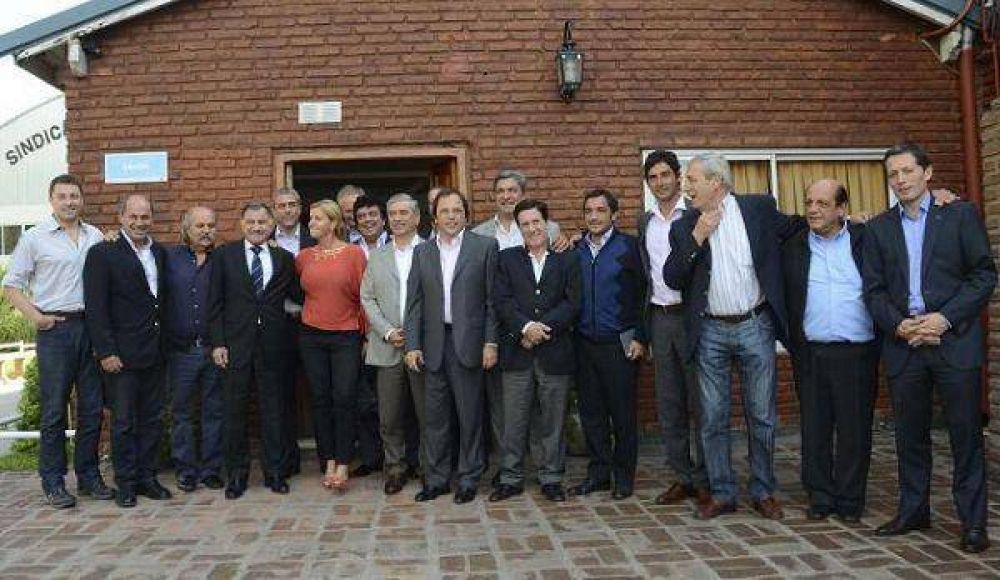 Intendentes de la Tercera Secci�n se reunieron pensando en las elecciones