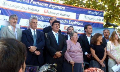Emotivo acto ante la Brigada de Investigaciones de San Justo