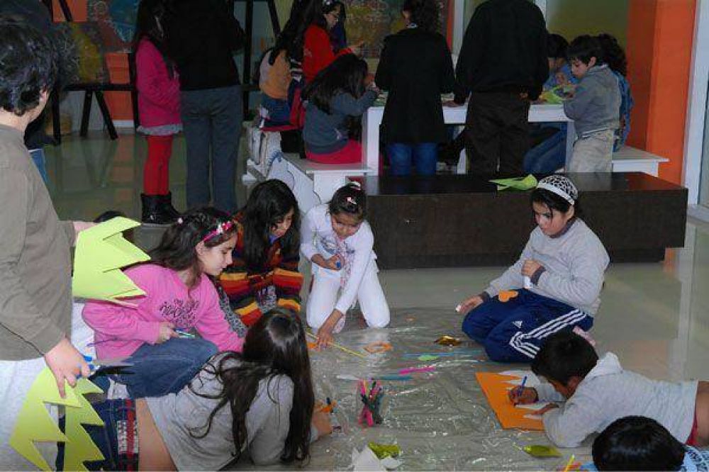 Dictara un taller para ni�os por el D�a Forestal Mundial