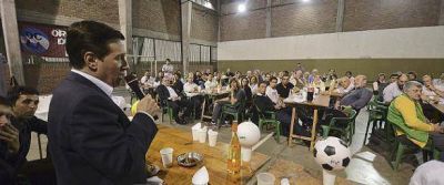 EL INTENDENTE DE LAN�S DAR�O D�AZ P�REZ ASISTI� A LA CELEBRACI�N POR EL PRIMER ANIVERSARIO DE LA OCLA