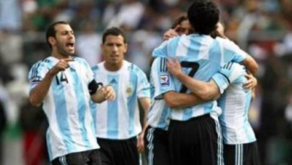 Argentina empat� con Bolivia y logr� un buen resultado en la altura