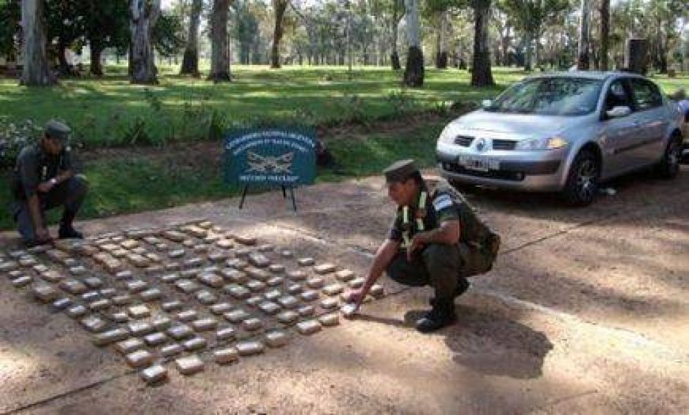 Secuestran m�s de 57 kilos de marihuana y apresan a una persona