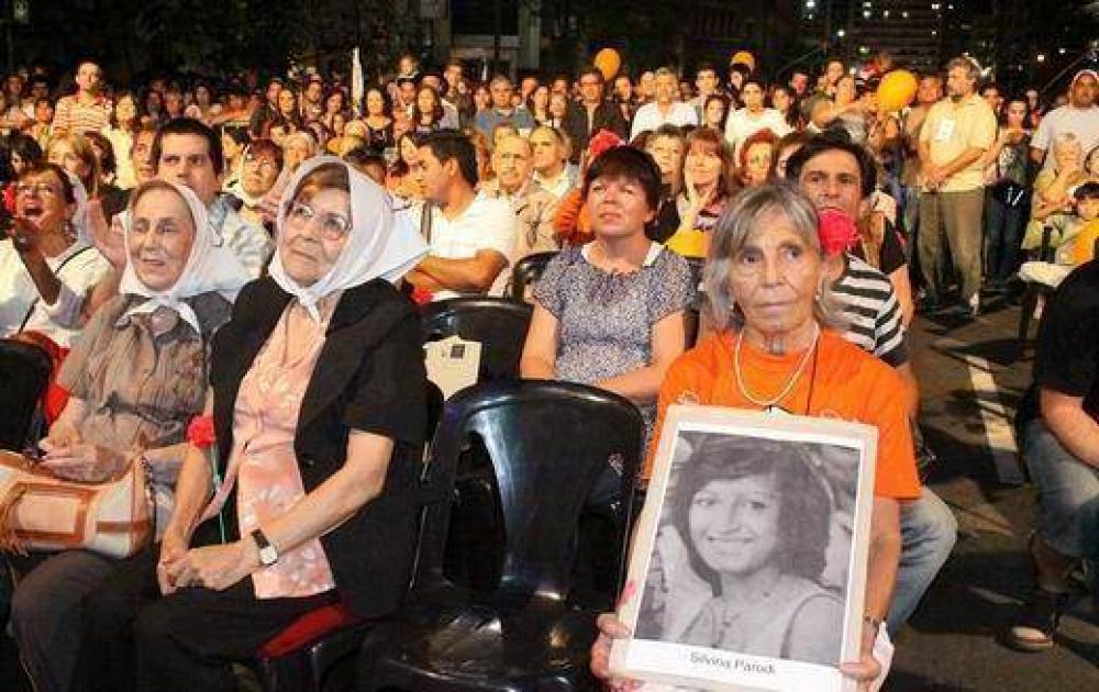 Sonia Torres pidi� ayuda al Papa Francisco para encontrar a su nieto desaparecido