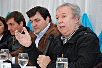 Denuncia del SOEM: �Es el esc�ndalo m�s grande de la vida democr�tica de la provincia de Santa Cruz�