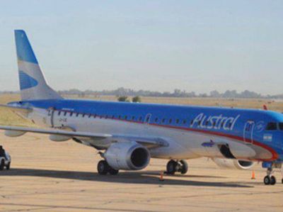 Un avi�n de Austral aterriz� de emergencia en el aeropuerto Rosario