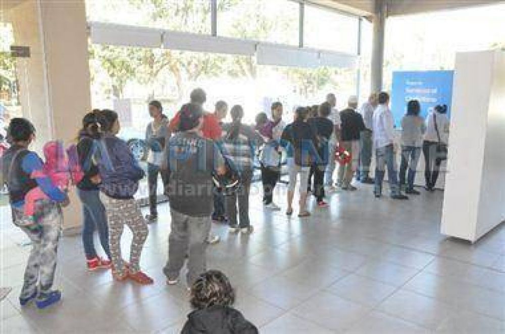 Qued� inaugurado el Centro de Documentaci�n R�pida