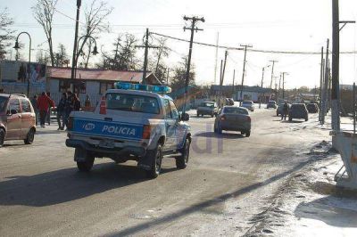 Dos sujetos intentaron raptar a una chica de 15 a�os