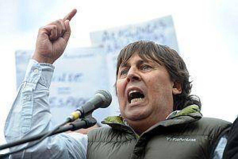 Micheli confirm� paro nacional con la CGT para abril