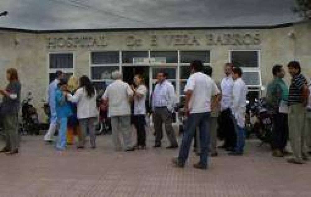 M�dicos estatales se movilizan durante la jornada del jueves 11