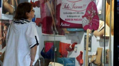 Convocan a comercios del Centro a abrir lunes y martes