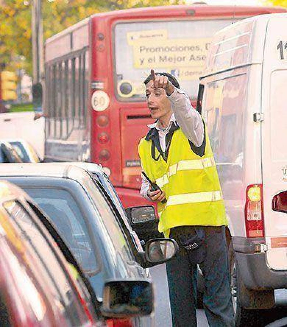 Embotellamiento por un colectivo roto