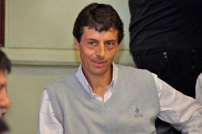 Rauschenberger: �en una familia tipo llegar�a a 156 pesos mensuales�