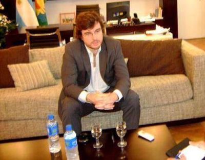 Lucas Ghi anunci� aumento del 25% para municipales de Mor�n
