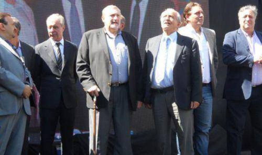 Cavallieri, junto al sciolismo y sin intendentes