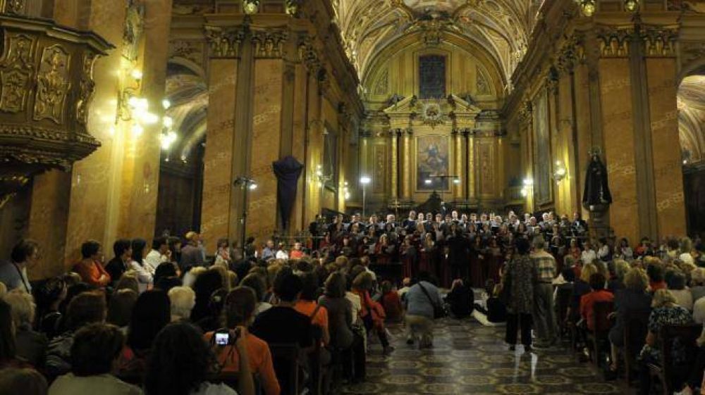 El placer de disfrutar de la m�sica en los templos