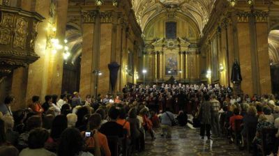 El placer de disfrutar de la m�sica en los templos