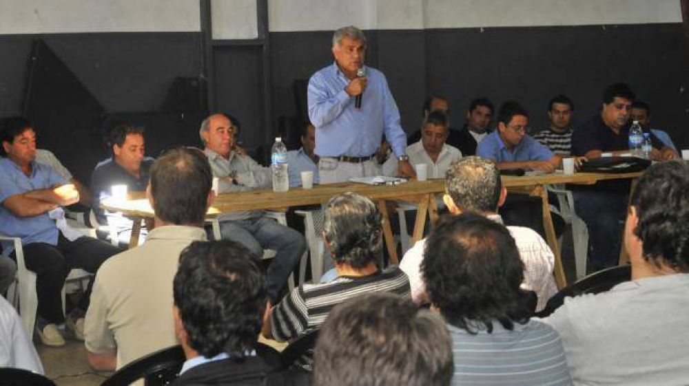 Con una asamblea el lunes 8, UTA sale a resistir la licitaci�n