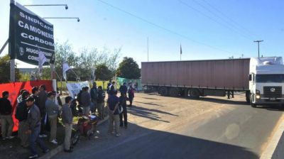 Pese a la mediaci�n judicial, continuar�n hoy los bloqueos