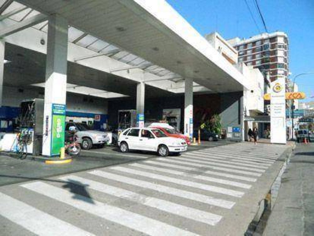 El Autom�vil Club Argentino cumpli� 70 a�os en Avellaneda