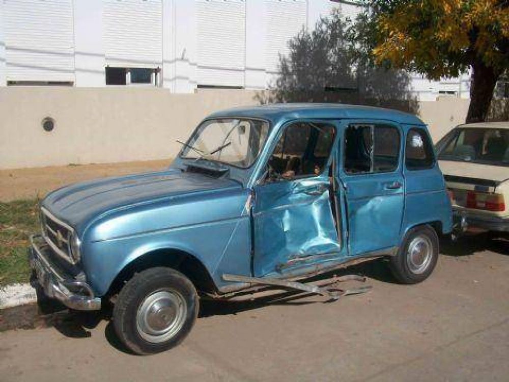 Un motociclista sufri� graves lesiones 	  