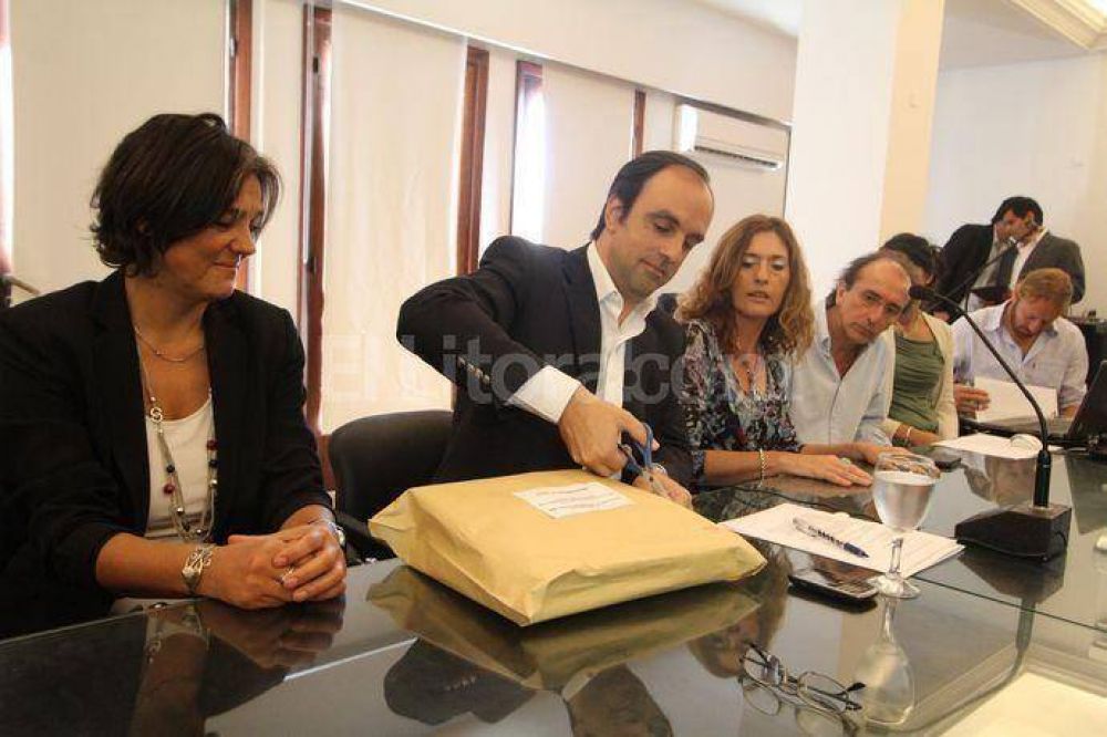 Parque de la Constituci�n: hay dos firmas interesadas en la primera etapa