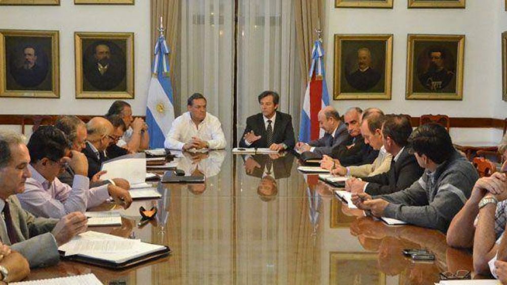 Intendentes radicales "M�s Cerca" del gobierno 