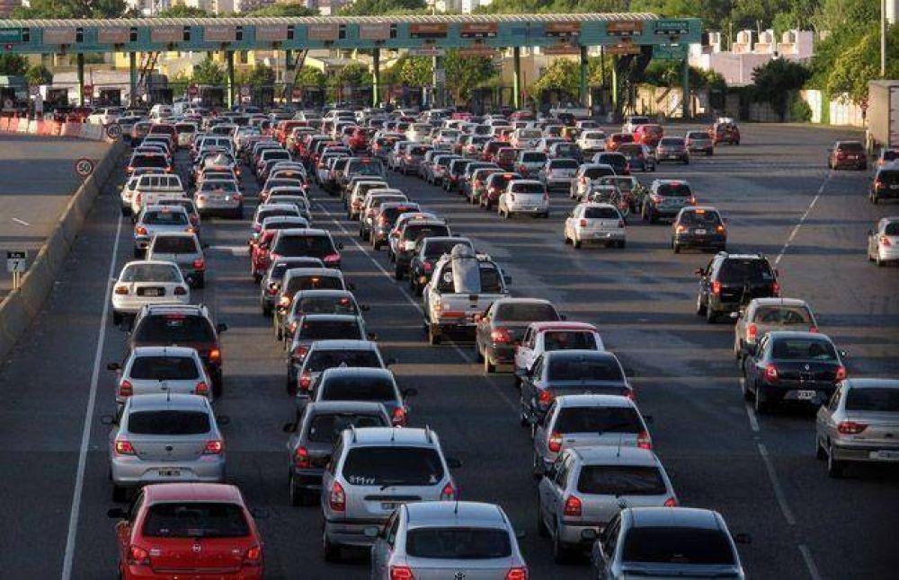 2.700 veh�culos camino a la costa atl�ntica
