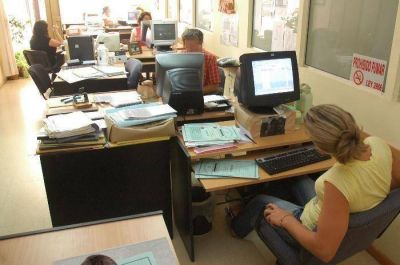 Weretilneck ratific� el control externo del ausentismo