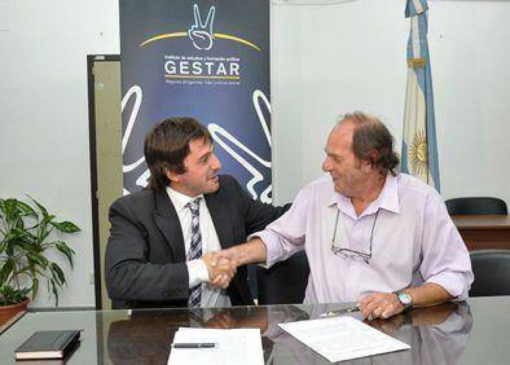 GESTAR firm� acuerdo con la Facultad de Humanidades