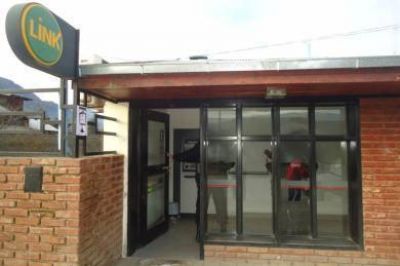 Banco del Chubut garantiz� fondos en sus cajeros