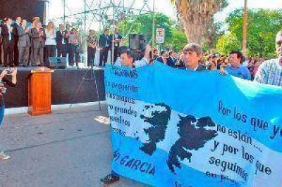 Zamora encabezar� el acto central en conmemoraci�n al 31� aniversario de Malvinas