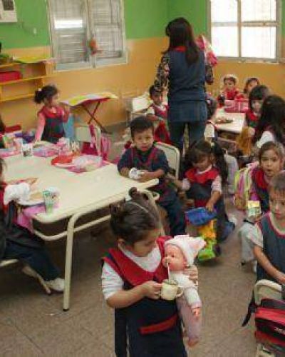Impulsan la educaci�n de los m�s peque�os