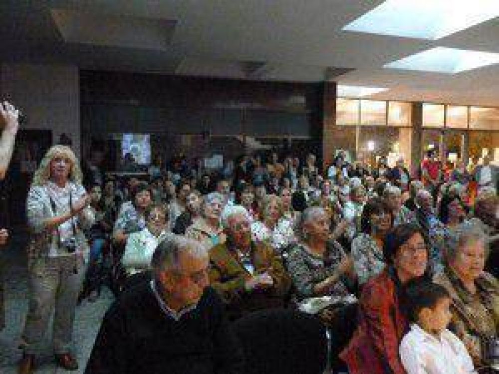Reconocimiento a mujeres destacadas de la ciudad