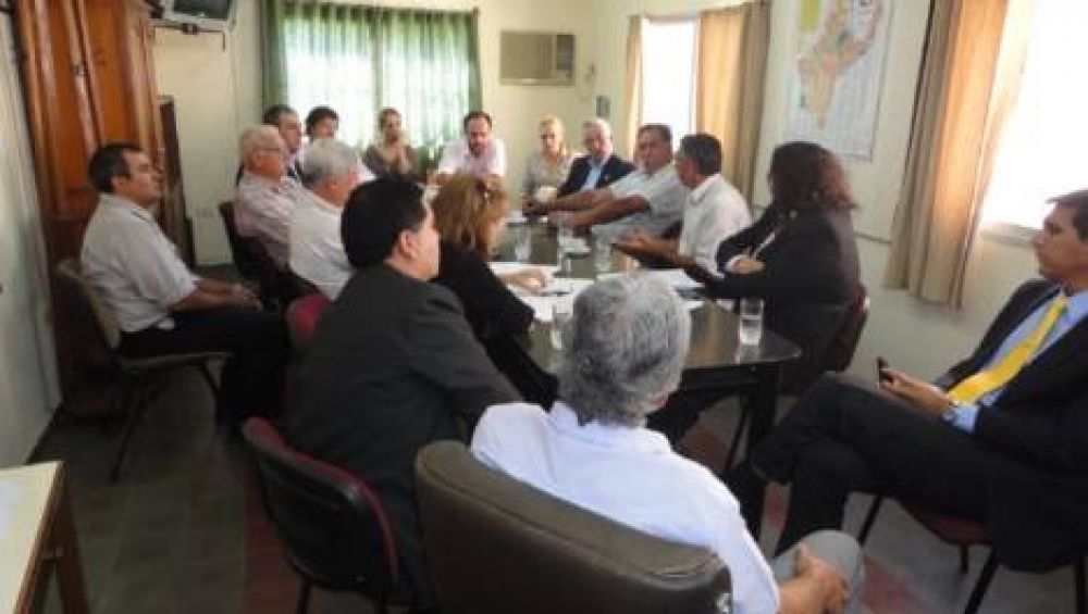 Aumento para los municipales, s�lo para marzo y abril