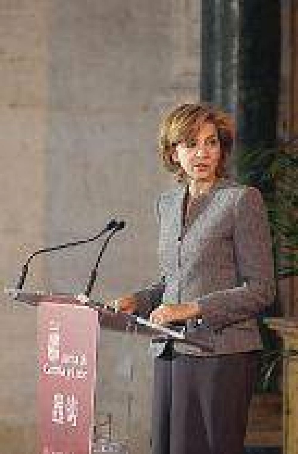 La hija del rey, m�s complicada
