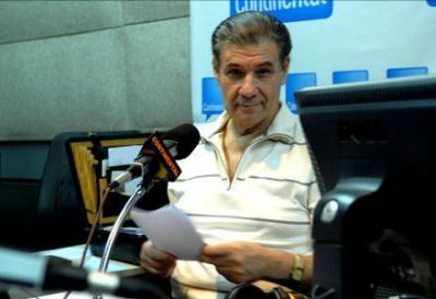 V�ctor Hugo: "Lanata deber�a cobrar un mill�n de d�lares por d�a"