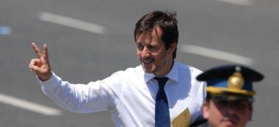 Con las p�rdidas de Aerol�neas se podr�a renovar todo el Sarmiento cuatro veces por a�o