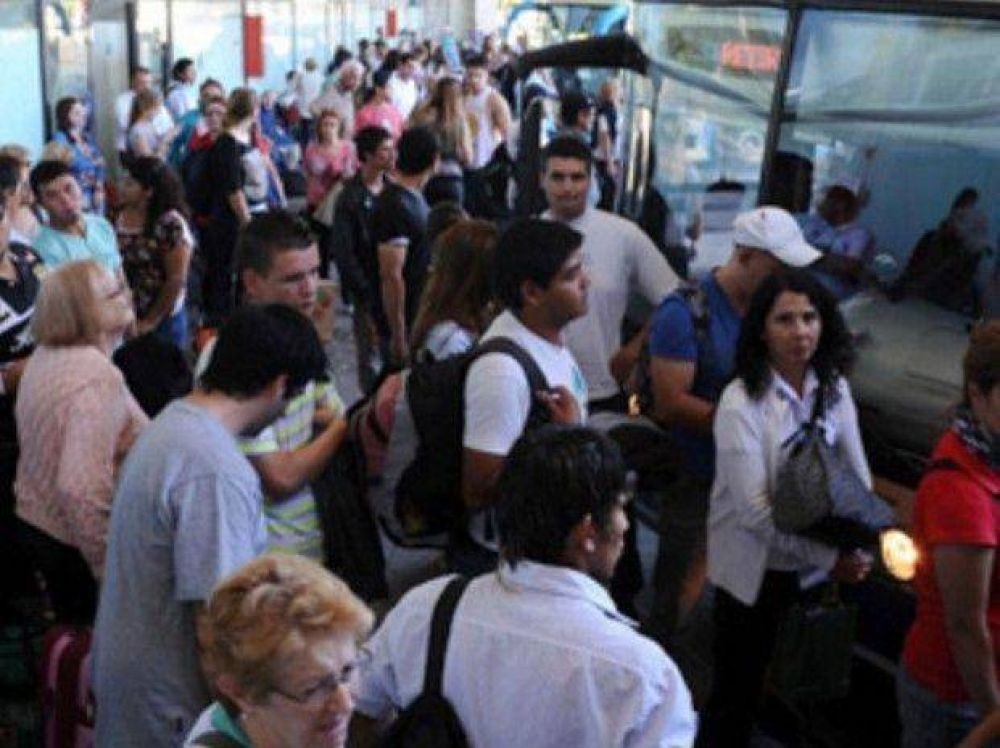 Exodo masivo de rosarinos hacia diferentes destinos tur�sticos del pa�s