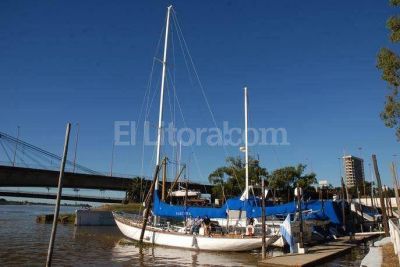 El Fortuna, un emblem�tico velero de la Armada visita la ciudad