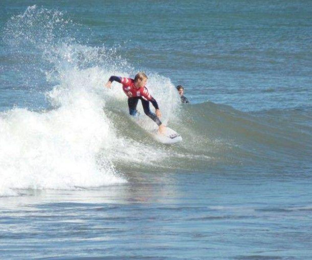 El surf inici� un fin de semana �mundial�